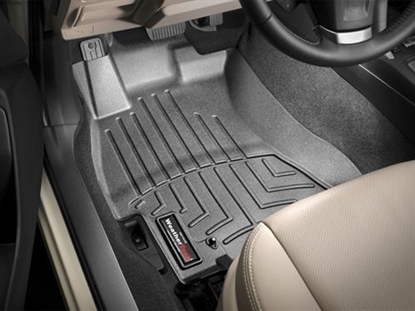 Picture of WeatherTech 445311 WeatherTech DigitalFit Front Floor Liners (Black) - 445311