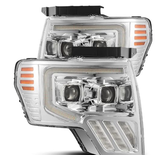 Picture of AlphaRex Headlight Assembly - 880482