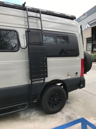 Picture of Aluminess Vehicle-Mounted Ladder - 210634