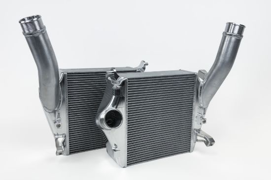 Picture of CSF Cooling - Racing & High Performance Division Intercooler - 8280