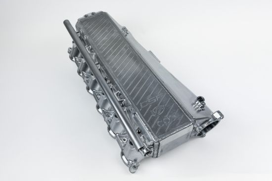 Picture of CSF Cooling - Racing & High Performance Division Intercooler - 8300
