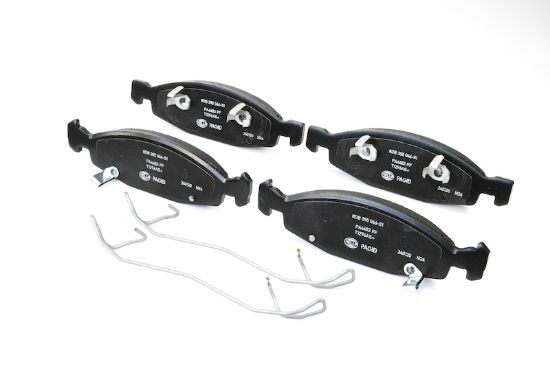 Picture of HELLA Brakes Disc Brake Pad Set - 355046511