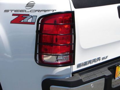 Picture of Steelcraft Tail Light Guard - 30370