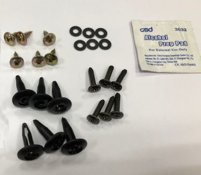 Picture of TrailFX Hood Deflector Attachment Kit - RH8038H