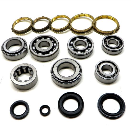 Picture of USA Standard Gear Manual Transmission Bearing and Seal Overhaul Kit - ZMBK326WS