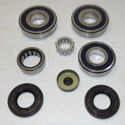 Picture of USA Standard Gear Manual Transmission Bearing and Seal Overhaul Kit - ZMBK478
