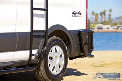 Picture of Aluminess Vehicle-Mounted Ladder - 210275