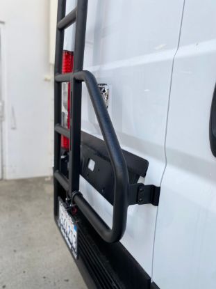 Picture of Aluminess Vehicle-Mounted Ladder - 210567