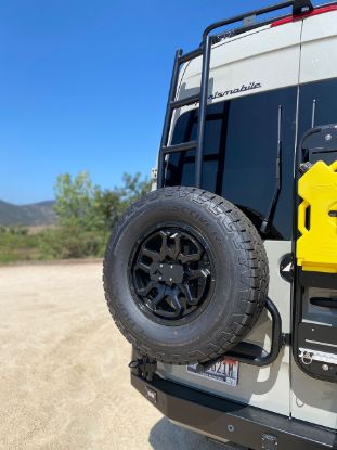 Picture of Aluminess Vehicle-Mounted Ladder - 210572.1