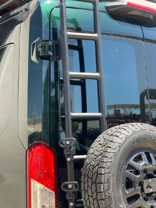 Picture of Aluminess Vehicle-Mounted Ladder - 210722