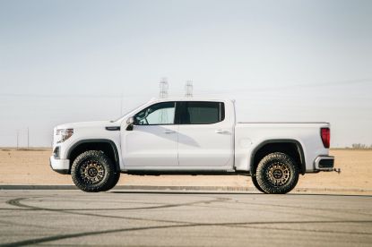 Picture of Cognito Motorsports Truck Suspension Lift Kit - 210-P0879
