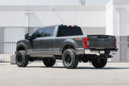 Picture of Cognito Motorsports Truck Suspension Lift Kit - 220-P1135