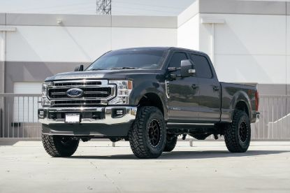 Picture of Cognito Motorsports Truck Suspension Lift Kit - 220-P1135
