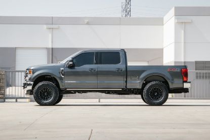 Picture of Cognito Motorsports Truck Suspension Lift Kit - 220-P1135