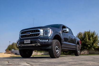 Picture of Cognito Motorsports Truck Suspension Lift Kit - 220-P1136