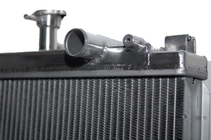 Picture of CSF Cooling - Racing & High Performance Division Radiator - 3328