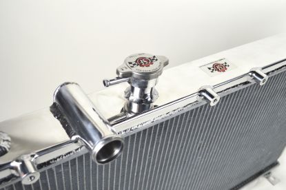 Picture of CSF Cooling - Racing & High Performance Division Radiator - 7009