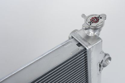 Picture of CSF Cooling - Racing & High Performance Division Radiator - 7215