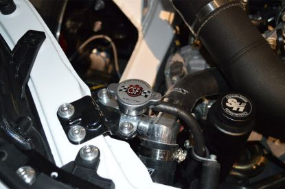 Picture of CSF Cooling - Racing & High Performance Division Engine Coolant Filler Neck - 8044