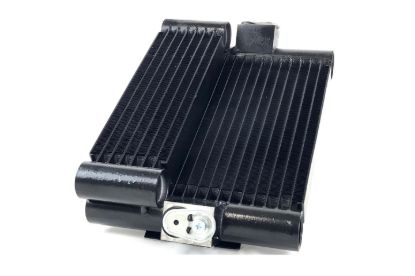 Picture of CSF Cooling - Racing & High Performance Division Engine Oil Cooler - 8104