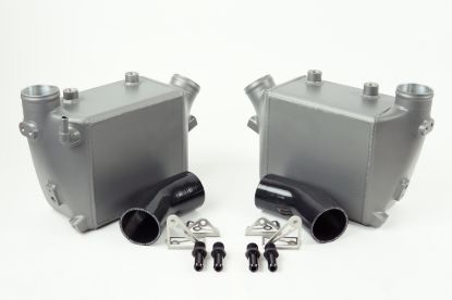 Picture of CSF Cooling - Racing & High Performance Division Intercooler - 8186