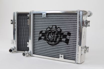 Picture of CSF Cooling - Racing & High Performance Division Radiator - 8187
