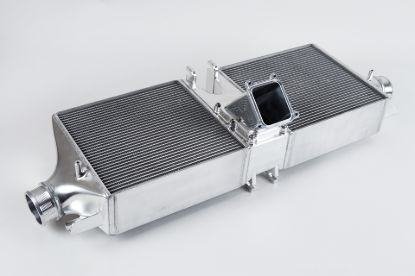Picture of CSF Cooling - Racing & High Performance Division Intercooler - 8188
