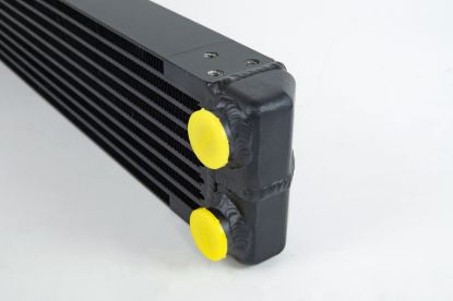 Picture of CSF Cooling - Racing & High Performance Division Engine Oil Cooler - 8201