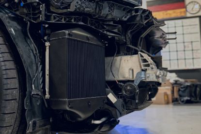 Picture of CSF Cooling - Racing & High Performance Division Intercooler - 8211