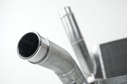Picture of CSF Cooling - Racing & High Performance Division Intercooler - 8211R
