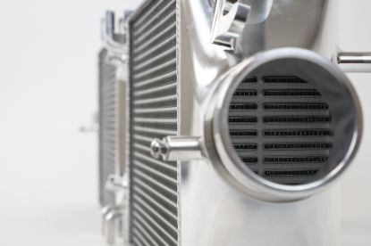 Picture of CSF Cooling - Racing & High Performance Division Intercooler - 8217