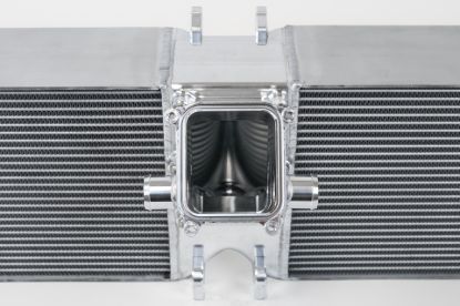 Picture of CSF Cooling - Racing & High Performance Division Intercooler - 8217