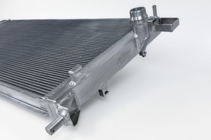 Picture of CSF Cooling - Racing & High Performance Division Radiator - 8228