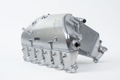 Picture of CSF Cooling - Racing & High Performance Division Intercooler - 8233