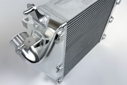 Picture of CSF Cooling - Racing & High Performance Division Intercooler - 8280