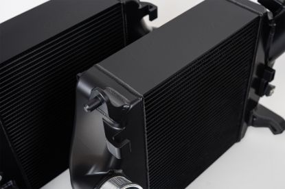 Picture of CSF Cooling - Racing & High Performance Division Intercooler - 8280B