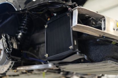 Picture of CSF Cooling - Racing & High Performance Division Engine Oil Cooler - 8334