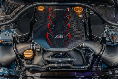 Picture of CSF Cooling - Racing & High Performance Division Intercooler - 8351