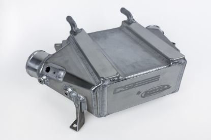 Picture of CSF Cooling - Racing & High Performance Division Intercooler - 8352