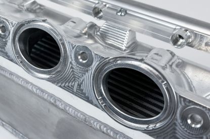Picture of CSF Cooling - Racing & High Performance Division Intercooler - 8400