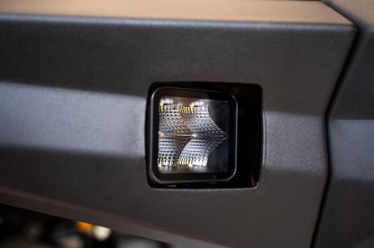 Picture of DV8 Offroad Hood Light Pod - BE3EW40W