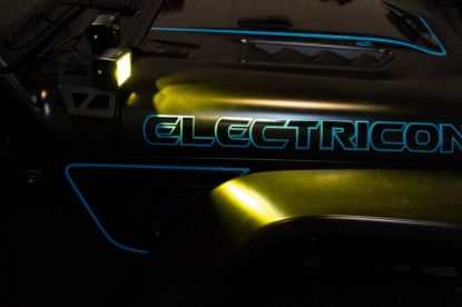 Picture of DV8 Offroad Hood Light Pod - BE3EW40W-A