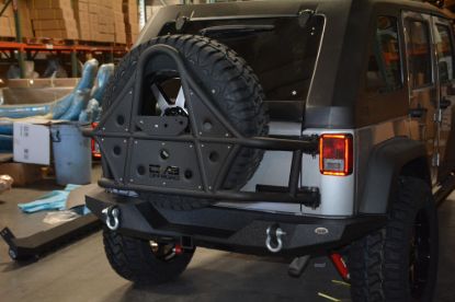 Picture of DV8 Offroad Bumper - RBSTTB-09