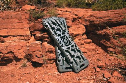 Picture of DV8 Offroad Tire Traction Mat - RTB1-01OL