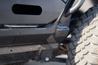 Picture of DV8 Offroad Rocker Panel Guard - SRJL-09