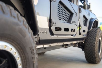 Picture of DV8 Offroad Rocker Panel Guard - SRJL-09