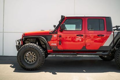 Picture of DV8 Offroad Rocker Panel Guard - STJL-04