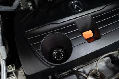 Picture of HPS Performance Engine Oil Filler Cap - 5269-104WB