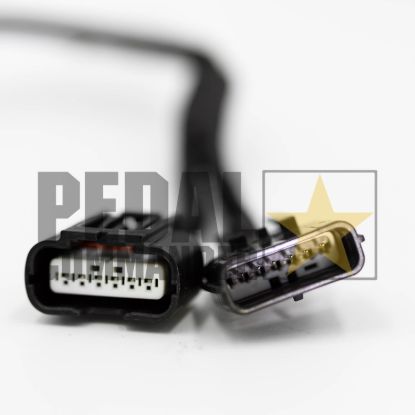 Picture of Pedal Commander Electronic Throttle Controller - 72-HND-CL1-01