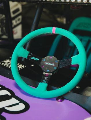 Picture of PRP Steering Wheel - G243